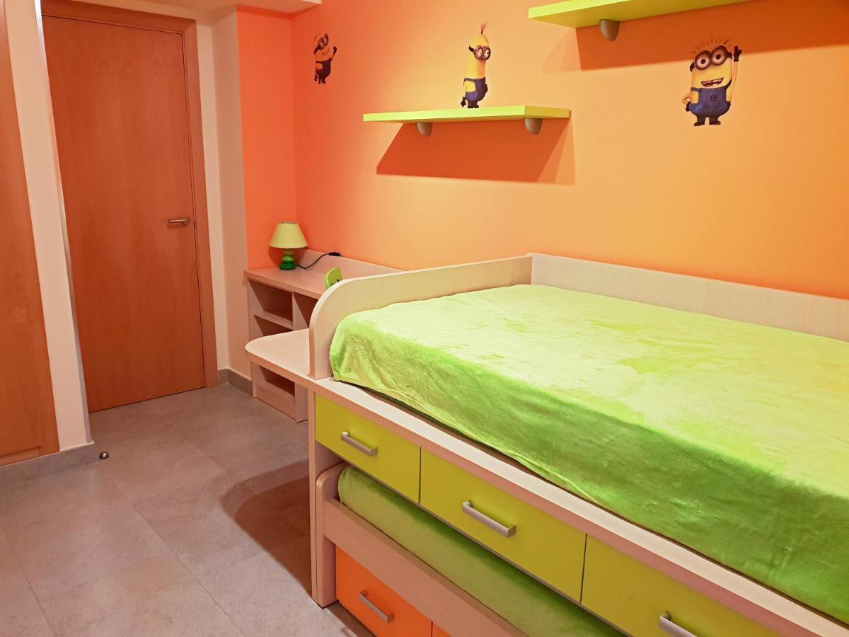 Apart Del Sol Apartment Кембрилс Екстериор снимка